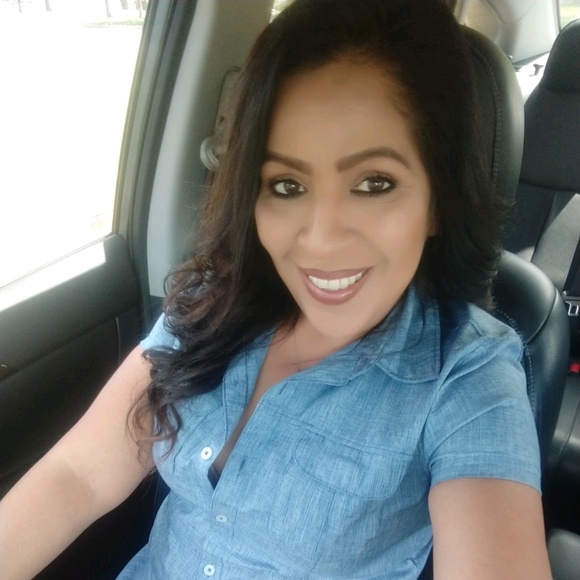 Meet your Posher, Josie - Picture 1 of 1